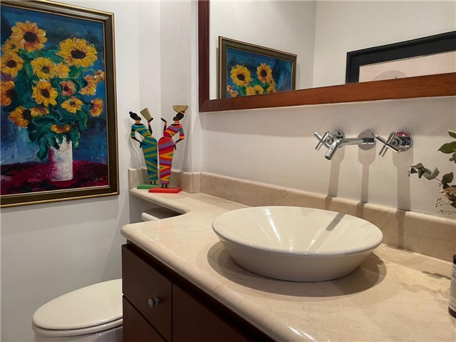 Casa de 4 alcobas en arriendo en El Campestre, Medellín, 359 m² · foto 18 de 20