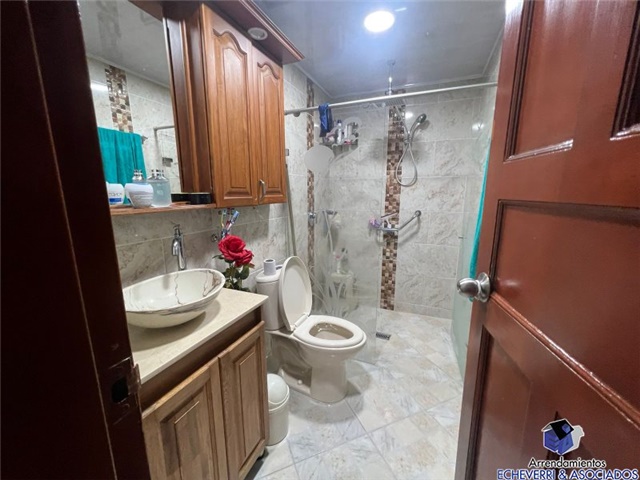 Casa de 3 alcobas en venta en Mesa, Envigado, 140 m² · foto 8 de 15
