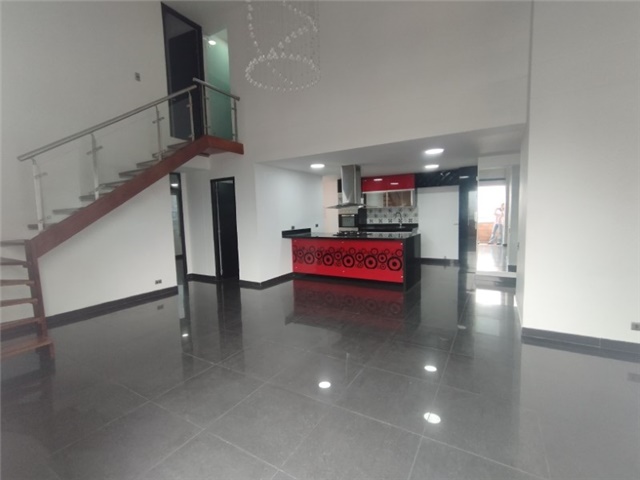 Apartment in Medellín, Patio Bonito, El Poblado - View 2