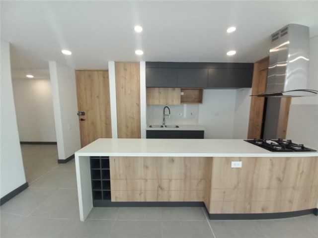 Apartamento en Arriendo - View 5
