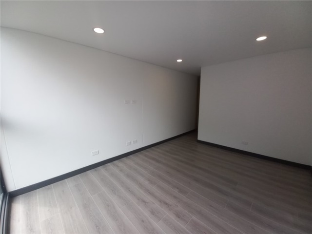 Apartamento en Arriendo - More