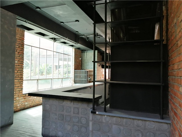 Local en arriendo en Milla De Oro, Medellín, 121 m² · foto 5 de 15