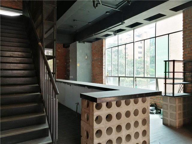 Local en arriendo en Milla De Oro, Medellín, 121 m² · foto 7 de 15