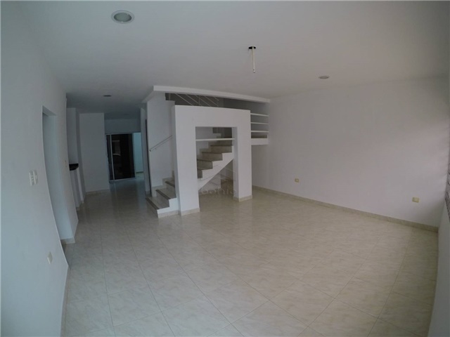 Casa en venta en La Castellana, Montería · foto 2 de 24