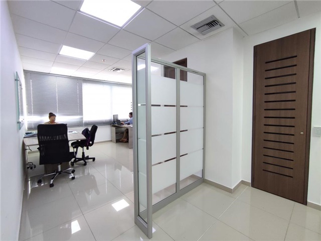 Oficina en Venta - Поглед 4