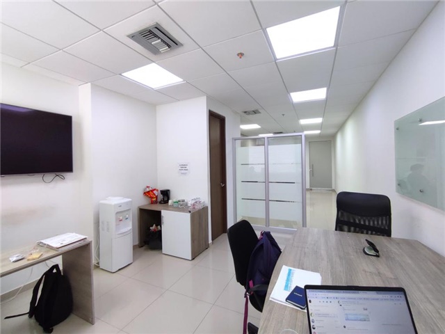 Oficina en Venta - Поглед 5