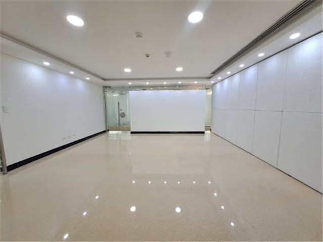 Oficina en Arriendo - Vista 2