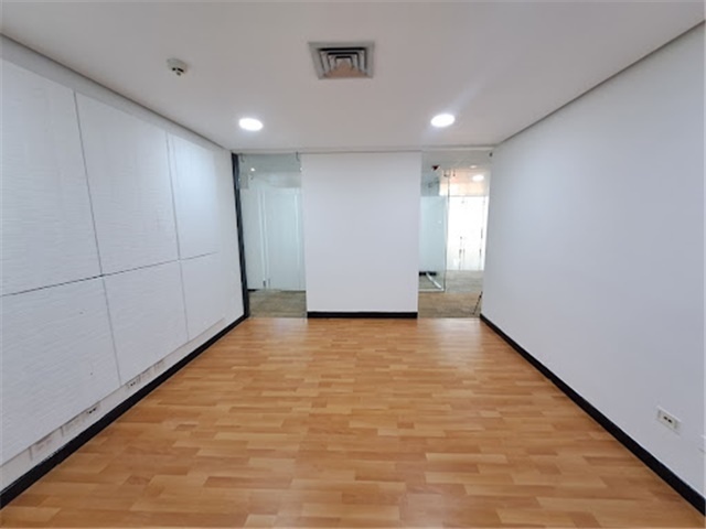 Oficina en Arriendo - Vista 4