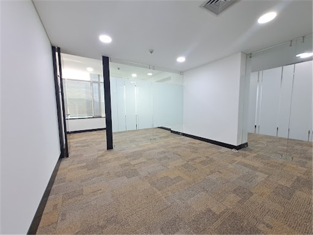 Oficina en Arriendo - Más
