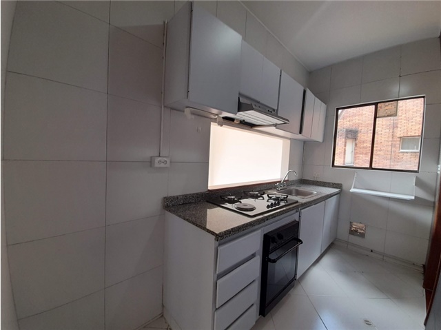 Piso – Bogotá, Pardo Rubio - Más