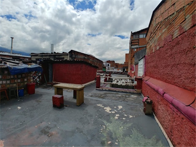 Casa de 8 alcobas en venta en Cristo Rey, Medellín, 510 m² · foto 4 de 18