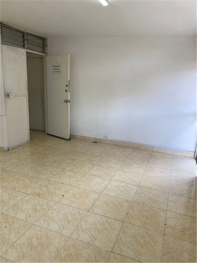 Oficina en venta en La Candelaria, Medellín, 212 m² · foto 8 de 10