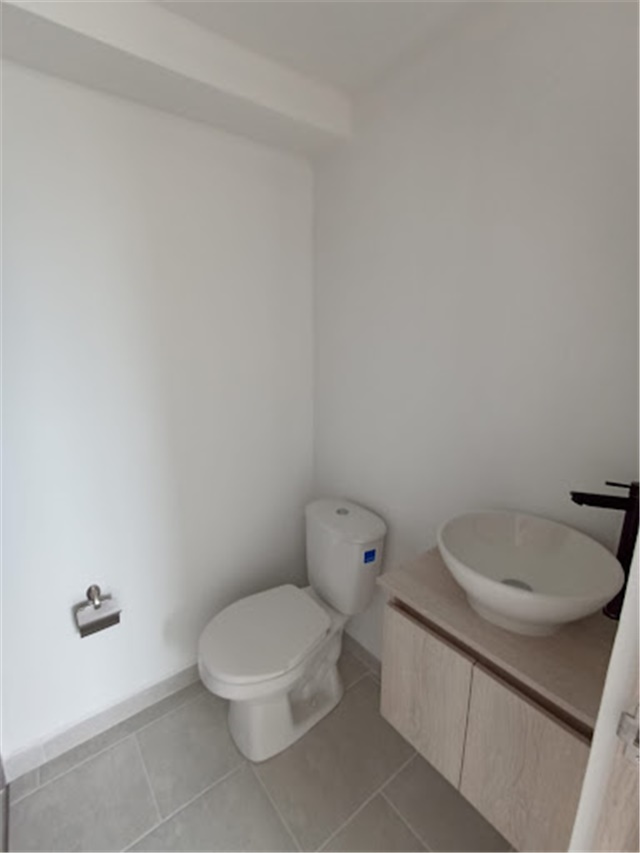 Apartamento de 1 alcoba en venta en Rionegro, 59 m² · foto 4 de 11