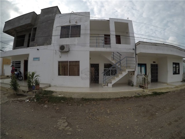 Casa en venta en Ub Villa Real, Montería · foto 2 de 9