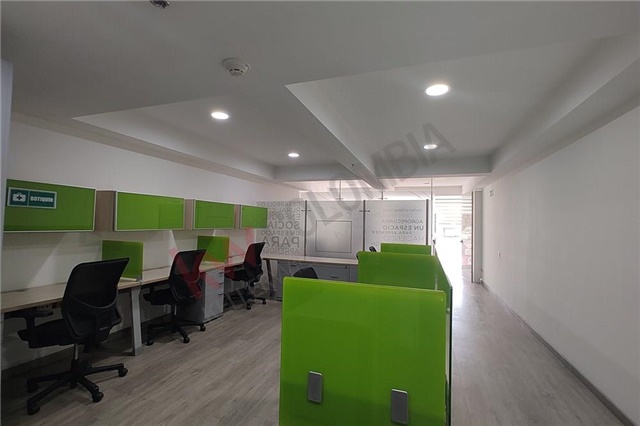 Oficina en Arriendo - Vista 2
