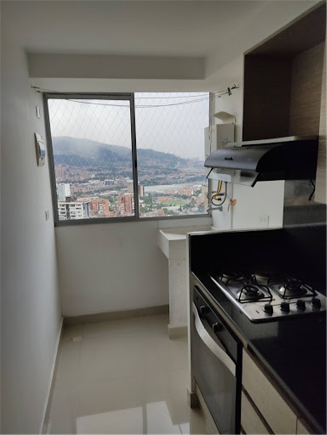 Apartment in Envigado, Valle de Aburrá - View 2