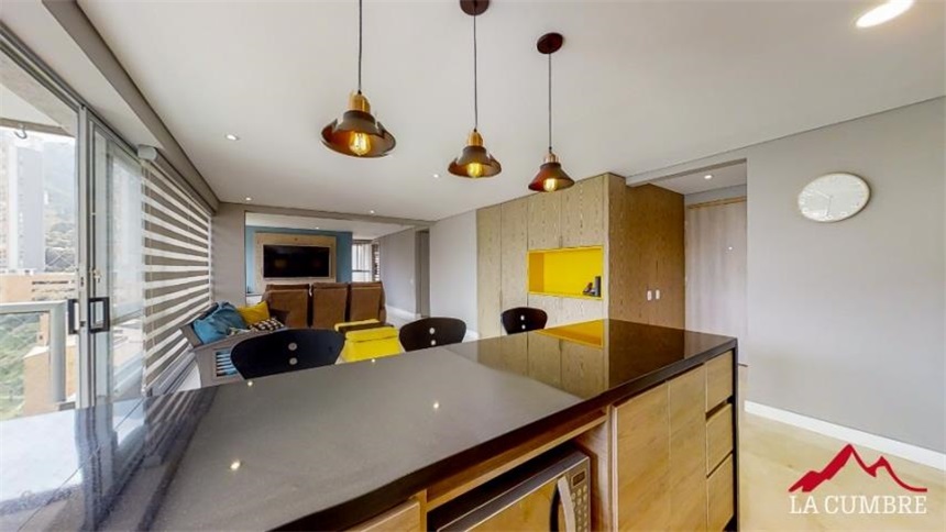 Apartamento de 2 alcobas en arriendo en El Poblado, Medellín, 95 m² · foto 8 de 13