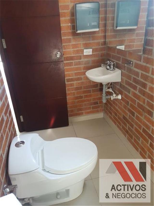 Oficina en Arriendo - Vista 4