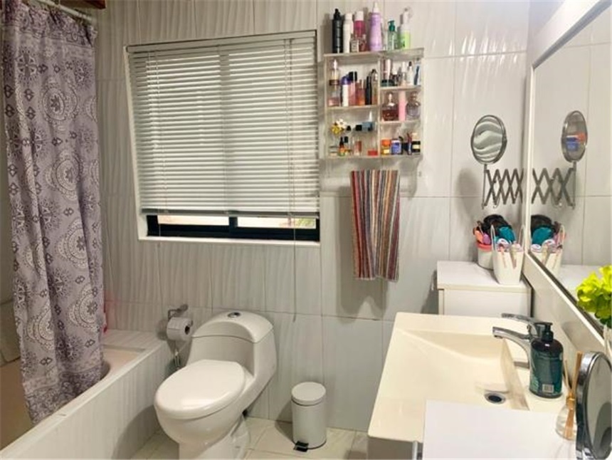 Casa de 4 alcobas en venta en Loma De Los Gonzalez, Medellín, 250 m² · foto 14 de 18