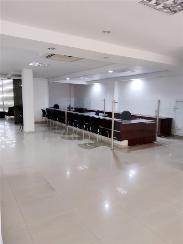 Oficina en Arriendo - Más