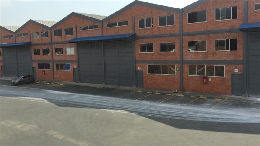 Bodega en arriendo en Acopi, Yumbo, 778 m² · foto 23 de 24