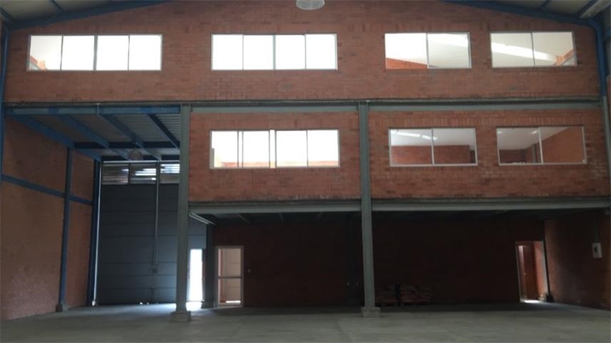 Bodega en arriendo en Acopi, Yumbo, 778 m² · foto 8 de 24