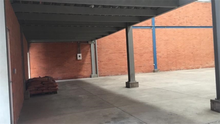 Bodega en arriendo en Acopi, Yumbo, 778 m² · foto 18 de 24