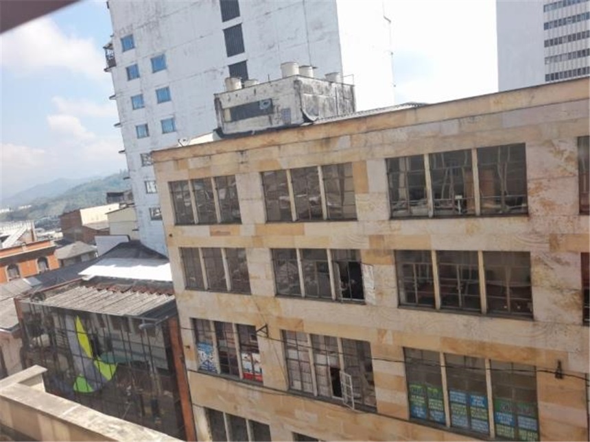 Oficina en venta en El Centro, Manizales, 3457 m² · foto 8 de 8