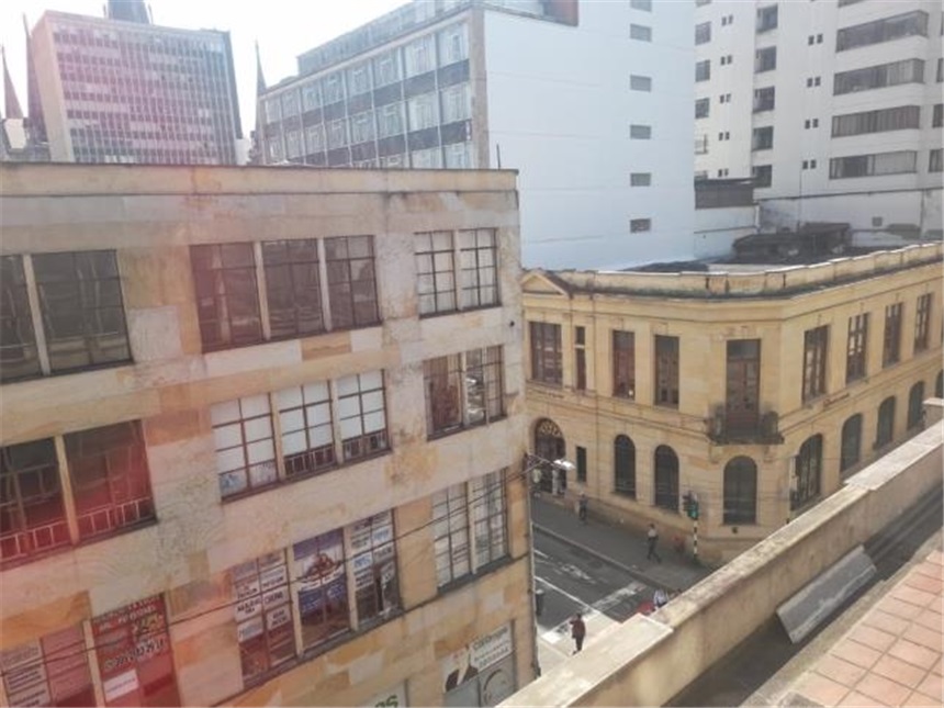 Oficina en venta en El Centro, Manizales, 3457 m² · foto 7 de 8