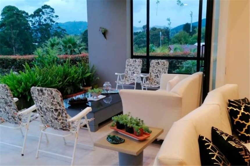Casa de 3 alcobas en venta en Llano Grande, Rionegro, 450 m² · foto 14 de 15