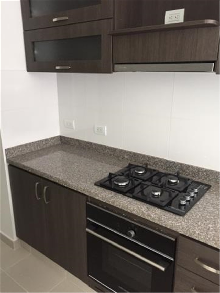 Apartamento de 3 alcobas en venta en Ruitoque Alto, Floridablanca, 110 m² · foto 6 de 23