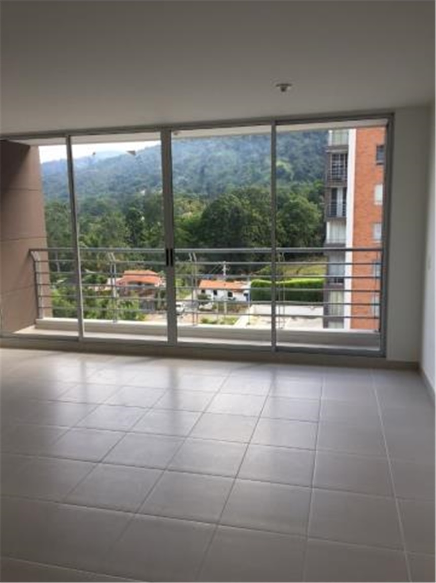 Apartamento de 3 alcobas en venta en Ruitoque Alto, Floridablanca, 110 m² · foto 2 de 23