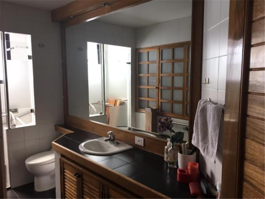Apartamento de 3 alcobas en venta en Los Rosales, Bogotá, 172 m² · foto 8 de 21