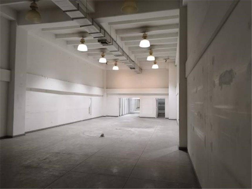 Local en Arriendo - Vista 5