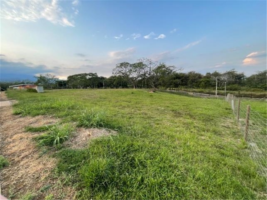Lote en venta en La Riverita, Cali, 3000 m² · foto 10 de 17