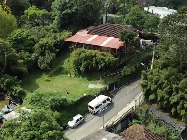 Lote en venta en El Chocho, Envigado, 1875 m² · foto 7 de 24