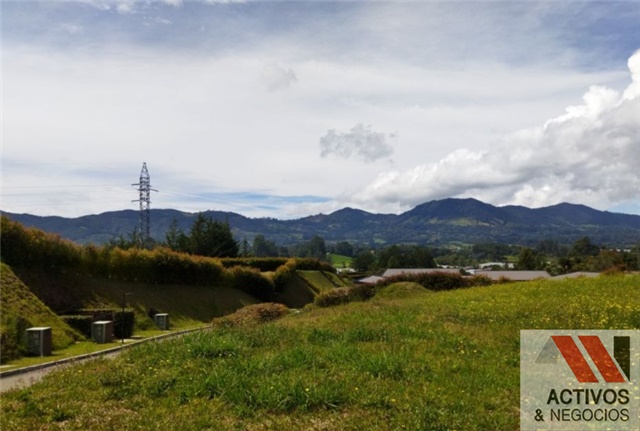 Lote en venta en El Tambo, La Ceja, 2875 m² · foto 3 de 6