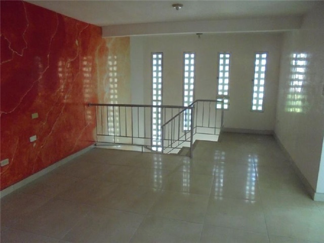 Oficina en arriendo en Centro, Montería, 146 m² · foto 2 de 8