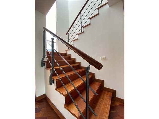 Casa de 4 alcobas en venta en Lagos De Torca, Bogotá, 437 m² · foto 15 de 24