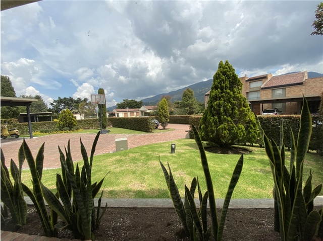Casa de 4 alcobas en venta en Lagos De Torca, Bogotá, 437 m² · foto 23 de 24