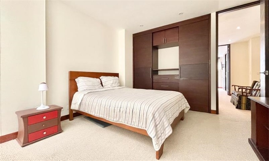Apartamento en venta en Chicó Navarra, Bogotá · foto 18 de 19