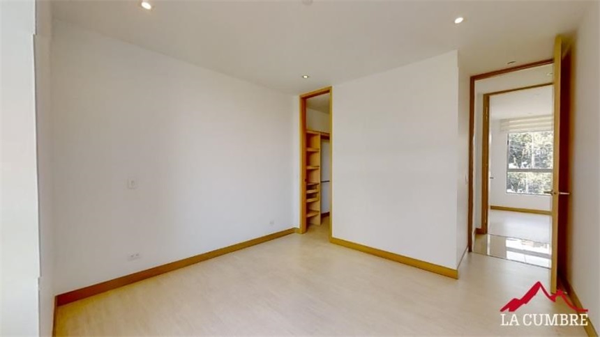 Apartamento de 3 alcobas en venta en La Florida, Medellín, 187 m² · foto 13 de 16