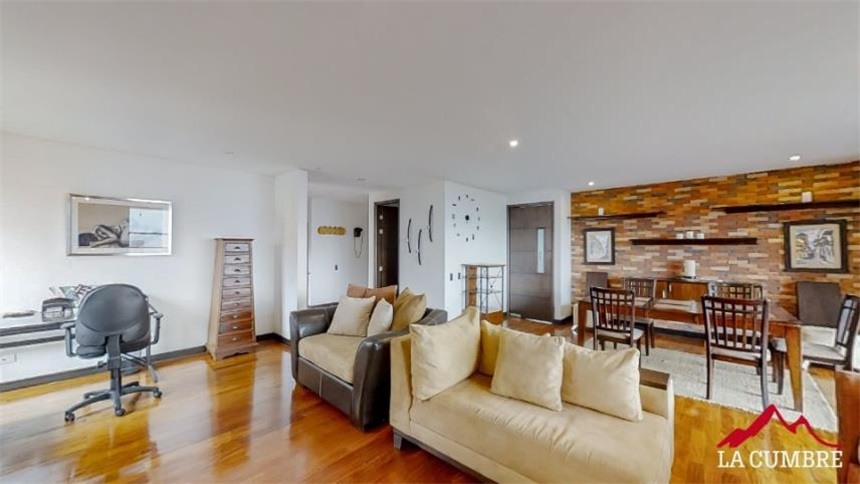 Apartamento de 3 alcobas en arriendo en El Tesoro, Medellín, 220 m² · foto 4 de 12