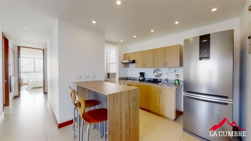 Apartamento de 2 alcobas en arriendo en El Tesoro, Medellín, 122 m² · foto 5 de 12