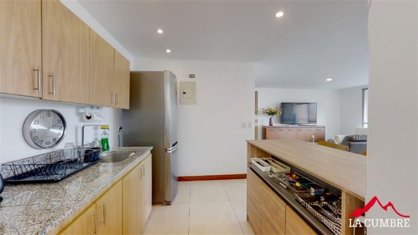 Apartamento de 2 alcobas en arriendo en El Tesoro, Medellín, 122 m² · foto 6 de 12
