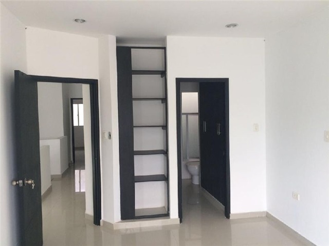 Casa en venta en La Castellana, Montería · foto 9 de 15