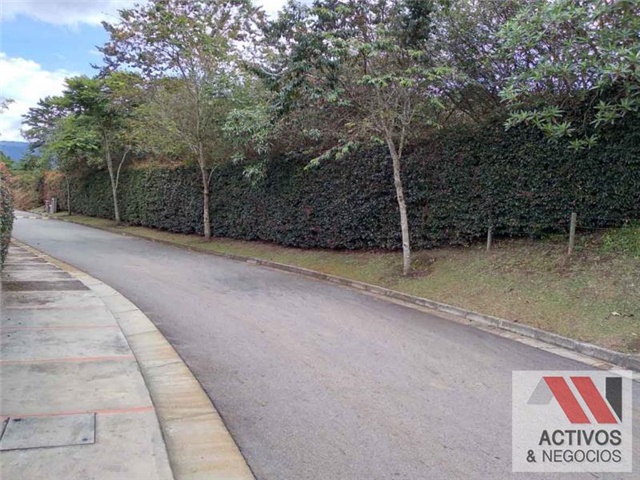 Lote en venta en El Retiro - 4