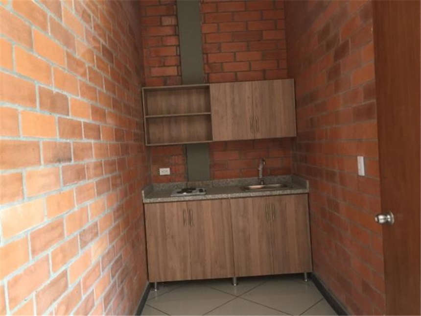 Bodega en arriendo en Acopi, Yumbo, 585 m² · foto 21 de 24