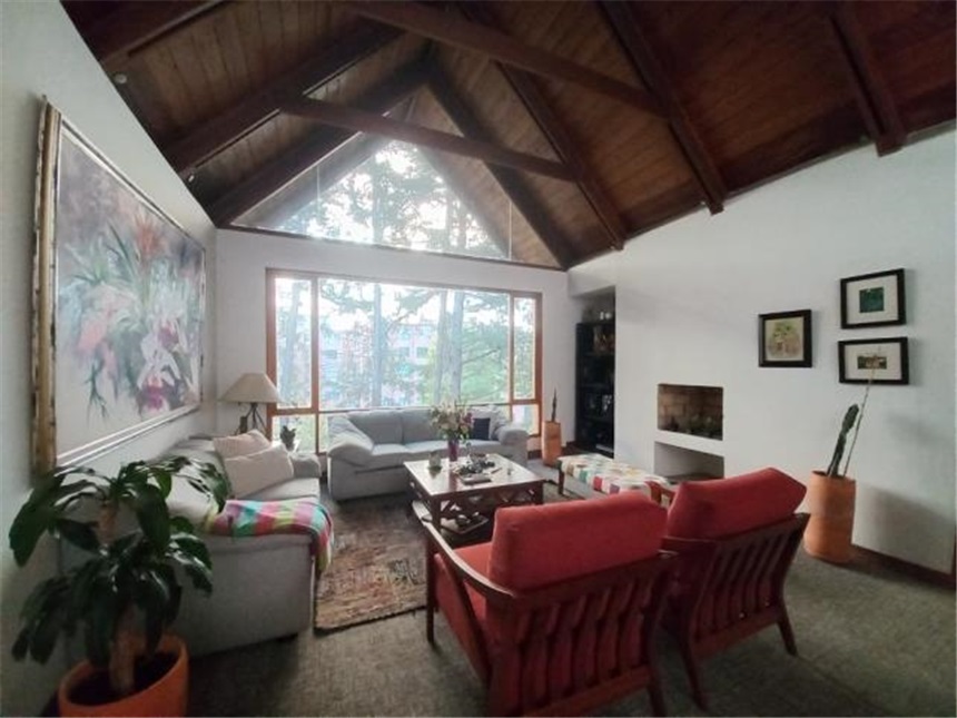 Casa de 4 alcobas en venta en Sierras Del Moral, Bogotá, 264 m² · foto 6 de 18
