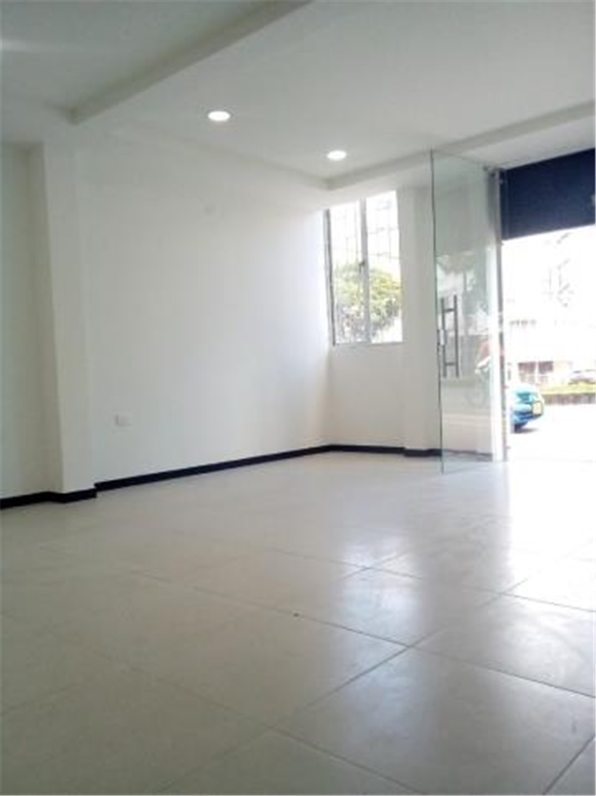 Local en Arriendo - Vista 2